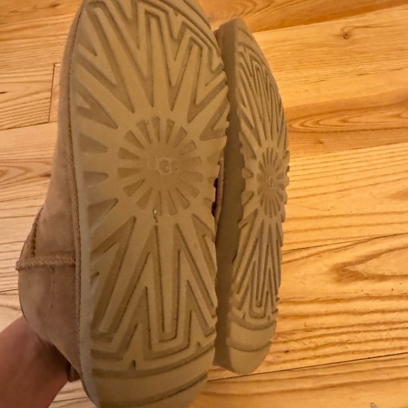 Ugg Ultra Mini - Picture 4 of 5